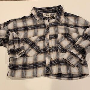 Ci Sono Women’s Navy and White Plaid Button Down Shirt